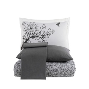 Set lenjerie de pat Arianna gri Hobby Home prezentat individual cu husă pilotă, cearșaf și fețe de pernă