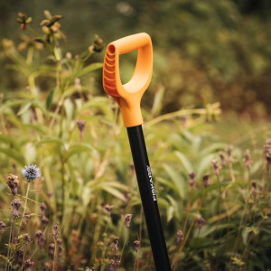 Lopata sa drškom 126cm Solid FISKARS - Img 5