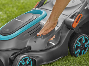 Akumulatorska kosilica sa dve baterije i punjačem Powermax 37/36V P4A GARDENA - Img 4