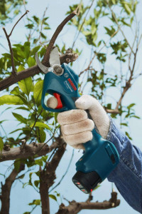 Akumulatorske makaze za orezivanje Pro Pruner 2x3.0Ah BOSCH - Img 7