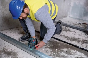 Laser kombinovani samonivelišući za linije GCL 2-50 G + stativ + magnetni nosač BOSCH - Img 6