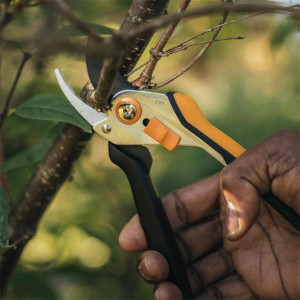 Makaze voćarske za orezivanje P331 FISKARS - Img 4