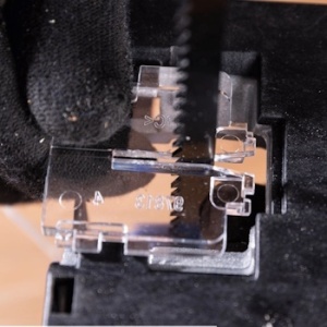 Akumulatorska ubodna testera Brushless IXES Solo BC-JS254-X + set punjač 2.4A i baterija 4.0Ah Scheppach - Img 8