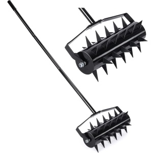 Ručni aerator - prozračivač travnjaka GardenLine