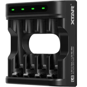 USB punjač AAA/AA Li-ion i Ni-MH baterija do 4 kom. XTAR PROSTO