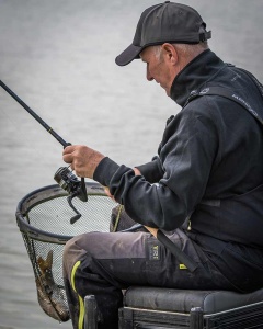 Mulineta Matrix Aquos Ultra Match & Feeder Reel - Img 10