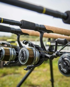 Mulineta Matrix Aquos Ultra Match & Feeder Reel - Img 11