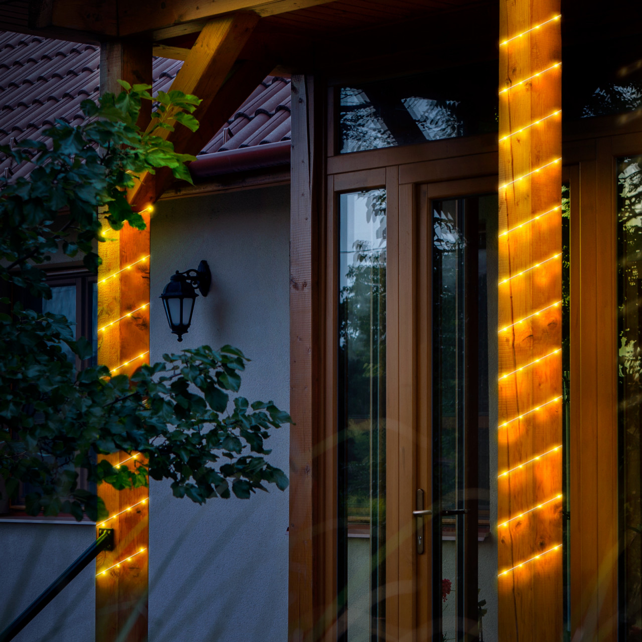 Lumină Solară LED Fluturi Colorați - Decor Grădină Ecologic și Autonom
