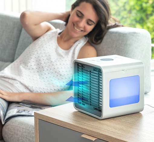 Mini Ventilator de Birou prin Evaporare LED Freezy Cube Home Climate