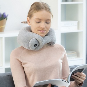 Pernă de masaj cervical electrică cu vibrații, design ergonomic și susținere fermă