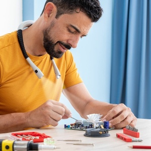 Lampă de Lectură Reîncărcabilă, Flexibilă, cu Poziționare Pe Gât, LED Multifuncțională - Ideală pentru Citit, Croitorie, Camping, 3 Temperaturi de Culoare, USB-C, 1000 mAh