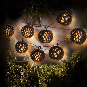 Șir de Lumini Solare Suspendate cu Efect de Flacără, 8 Sfere, 140cm - Iluminare Ambientală Efect Flacără pentru Grădină/Terasă - Img 3