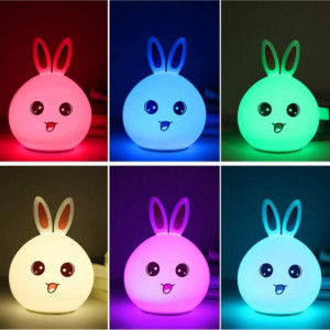 Veioza Nocturnă LED pentru Copii în Formă de Iepuraș, RGB Touch, Funcționare cu Baterii - Sigură și Multicoloră, 15.5cm Înălțime