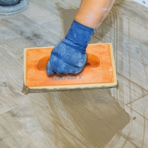 Unealtă Rostuit cu Burete 210 x 140 mm - Pentru Netezire Eficientă și Precisă | Glet, Tencuială | Mâner Ergonomic - Img 3