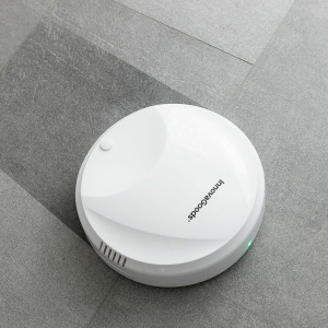 Aspirator Robot Inteligent Ultraplat, Multidirecțional cu Rotație 360°, Design Modern Alb, Reîncărcabil, Capacitate Baterie 1500mAh, Curățare Eficientă sub Mobile, Rezervor Detașabil