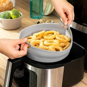 Coș din Silicon Pliabil cu Separator pentru Friteuză cu Aer, Antiaderent, Reutilizabil, Multifuncțional - Ideal pentru Gătit Alimente Simultan & Fără Amestecare Aromelor 