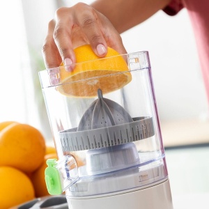 Storcător de Fructe Automat și Portabil Reîncărcabil - Extractor de Suc 40W, Capac Anti-Picurare, 250ml, USB-C
