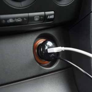 Adaptor 3 în 1 pentru Bricheta Auto și USB, Compatibil Universal, Încărcare Rapidă, Cablu Anti-Încolăcire, Extensibil - Negru - Img 2