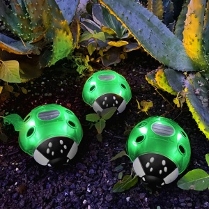 Buburuza Solară - Verde - 14,5 x 12 x 6 cm - 6 LED-uri Alb Cald - Img 1