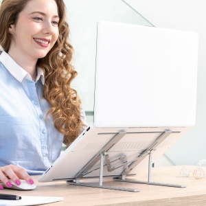 Suport Premium pentru Laptop din Aluminiu: Confort și Versatilitate la Îndemâna Ta