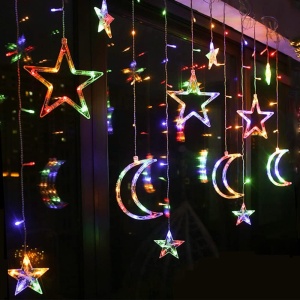 Luminile MULTICOLOR LED Cortină cu Forme de Stea și Lună, 138 LED-uri, Moduri Multiple, Interior / Exterior, 3m. Interconectabile, pentru Dormitor și Decor Exterior - Img 1