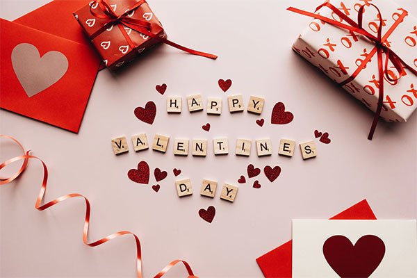 Te-ai gandit cum sa iti surprinzi iubitul de Valentine’s Day? Ideile noastre de cadouri sunt knock out!