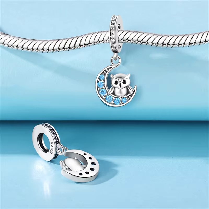 Charm/talisman argint 925, JW1663, model bufnita, placat cu rodiu