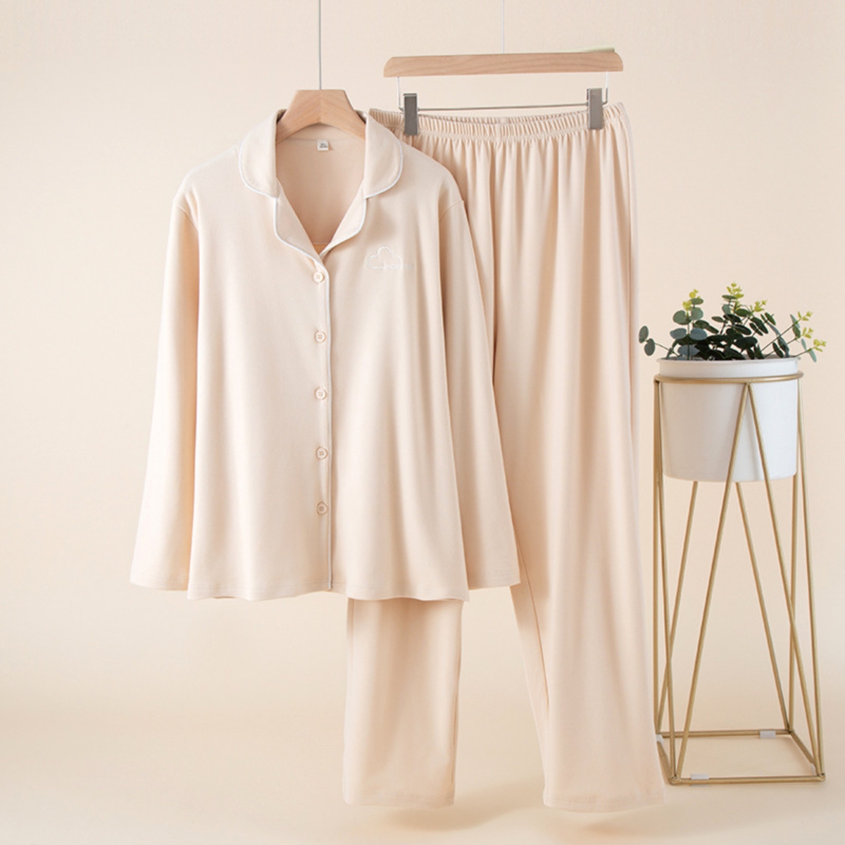 Pijama dama "Happy day" din doua piese, PJ001, Crem