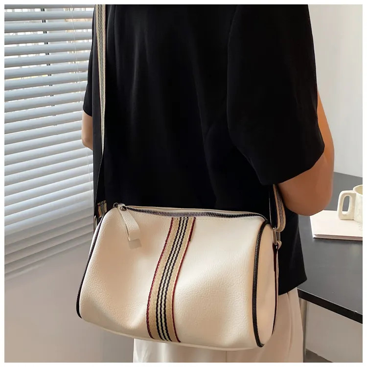 Geanta dama Darcie GT1986, piele naturala, Crem