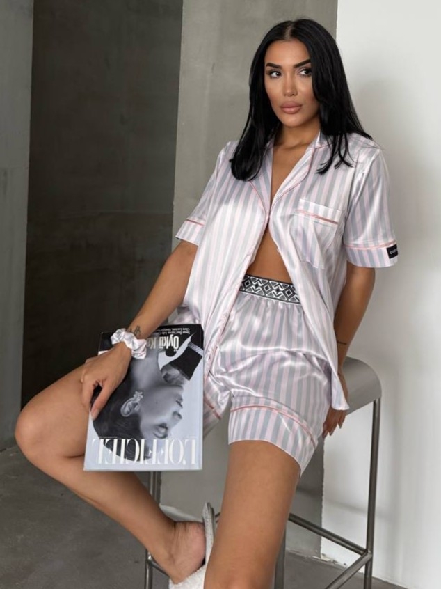 Set pijama dama din doua piese, cu nasturi – 2500157, Gri deschis - imagine 2