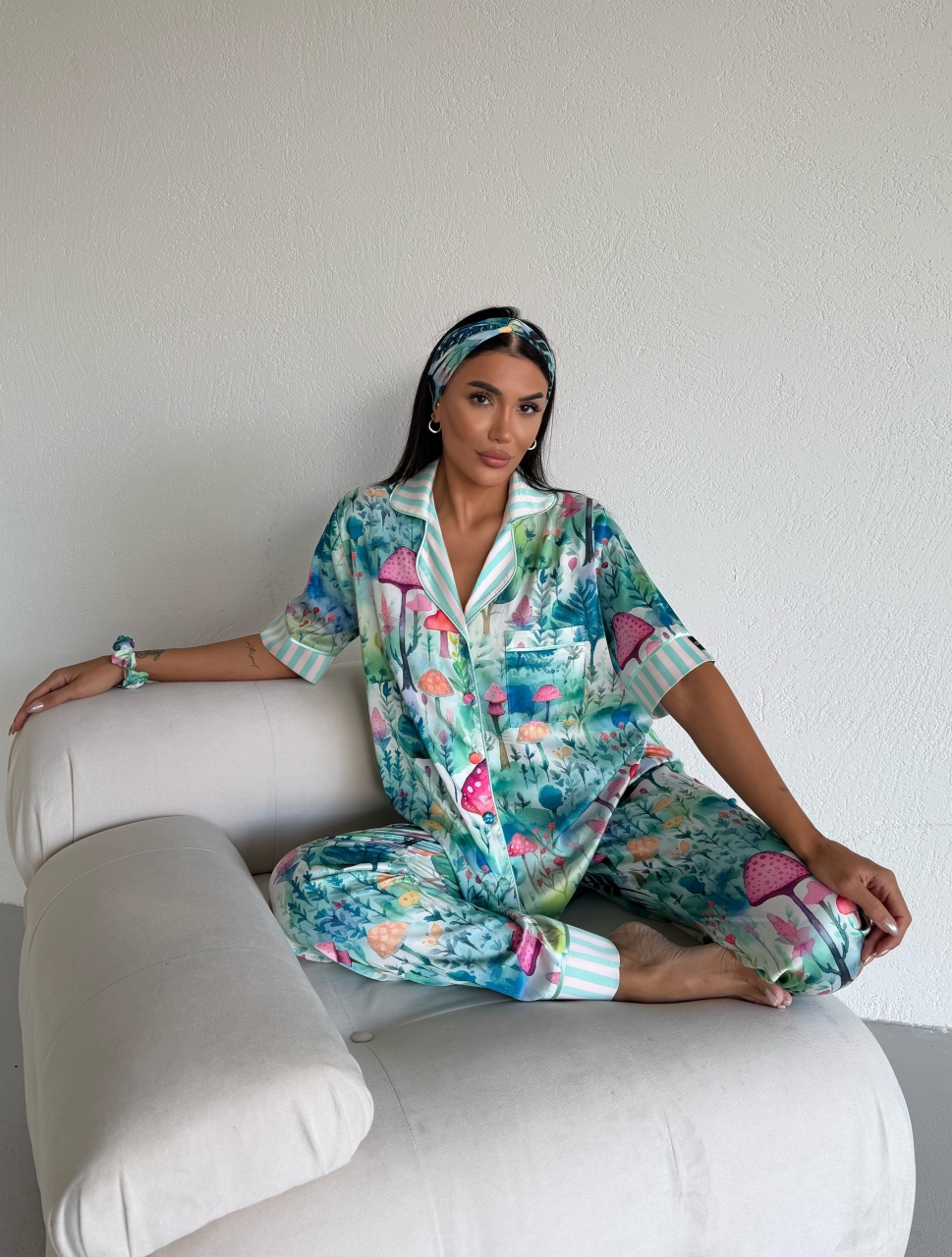 Set pijama dama din doua piese, cu nasturi – 2500379, Mushroom Garden - imagine 6