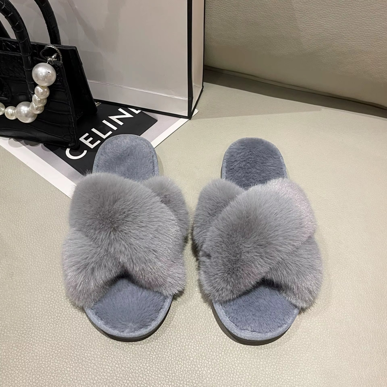 Papuci de casa pentru femei PC001, model imblanit, Gri