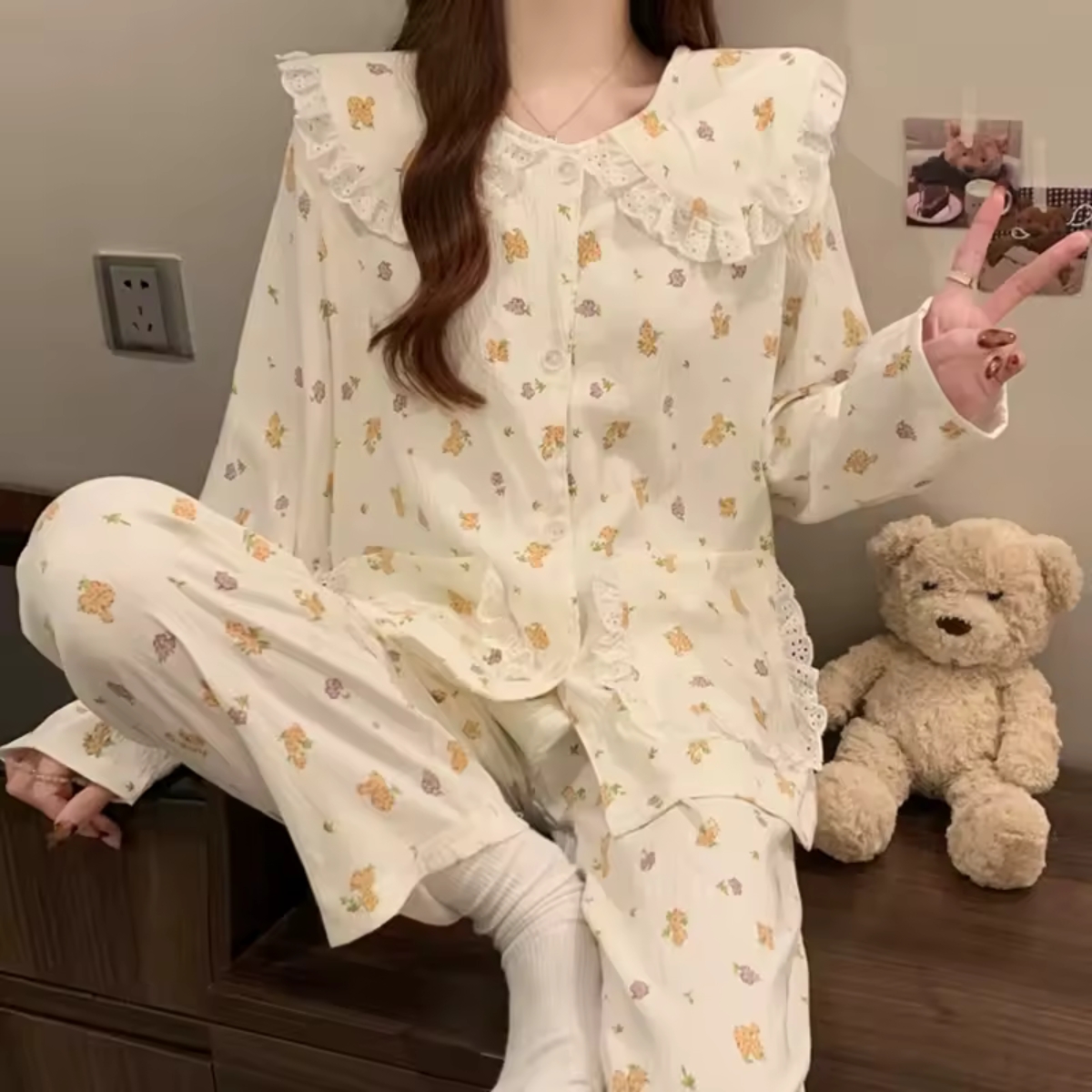 Pijama dama cu guler mare, din doua piese, PJ014, Bej