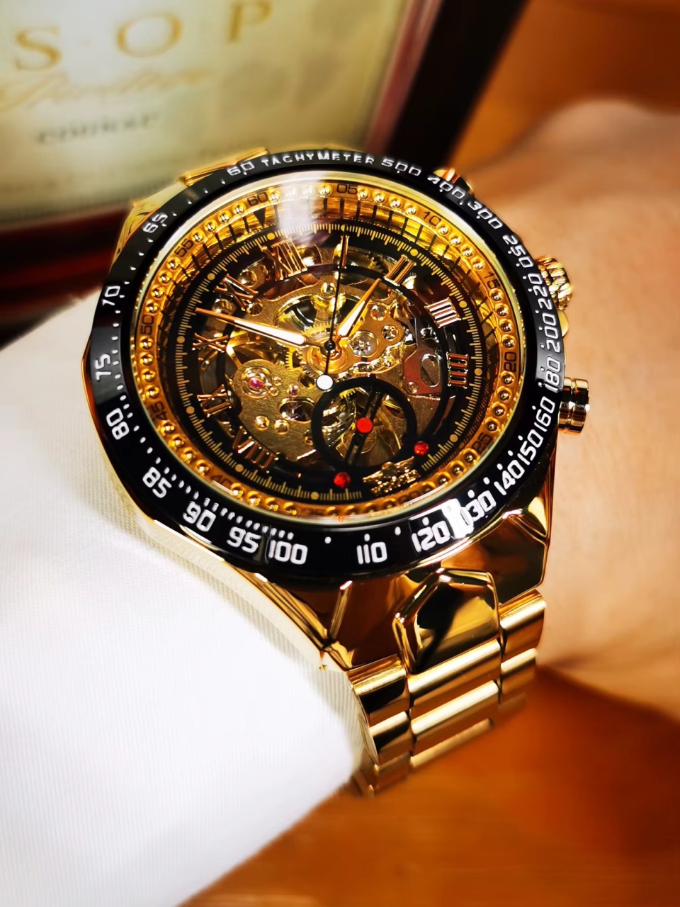 Ceas barbatesc Winner CS1754, automatic, otel inoxidabil, auriu, cadran negru-auriu - 1 | YEO