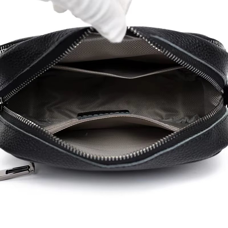 Geantă damă piele naturală, crossbody, breloc pompon, bej GT3348 — imaginea 5