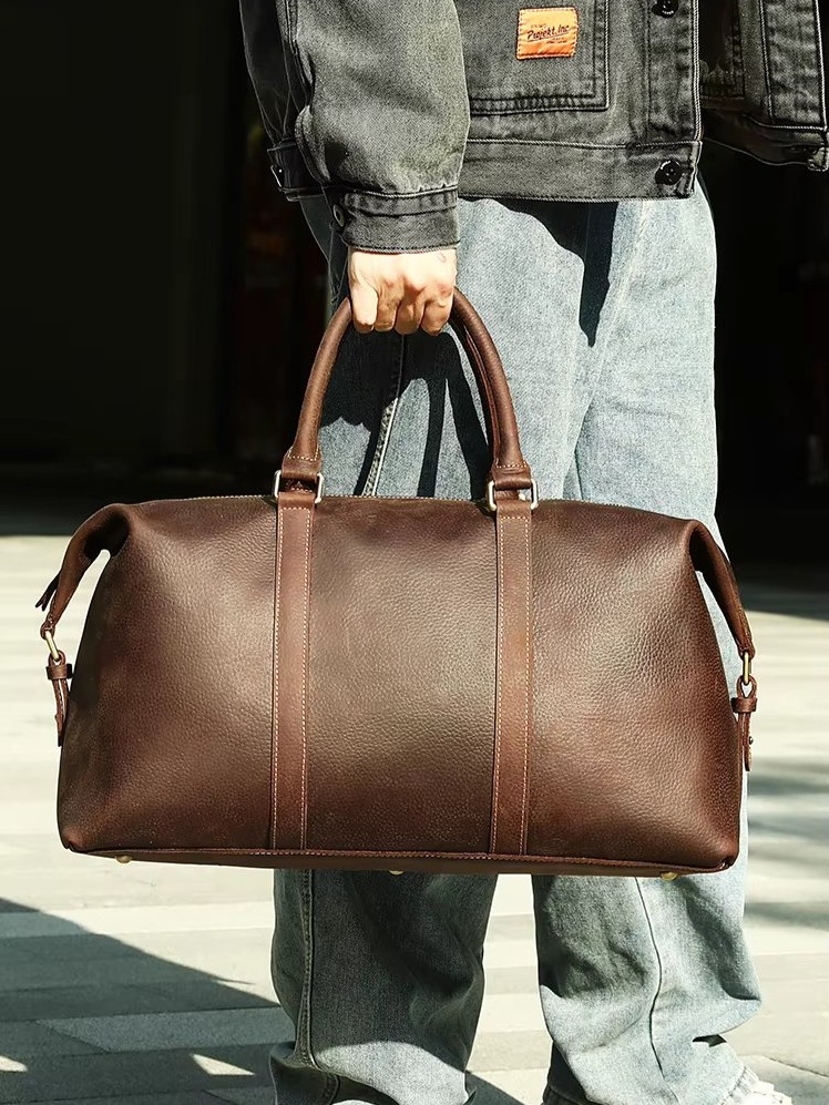 Geantă de călătorie unisex piele naturală, mânere duble și curea de umăr detașabilă, maro — imaginea 3