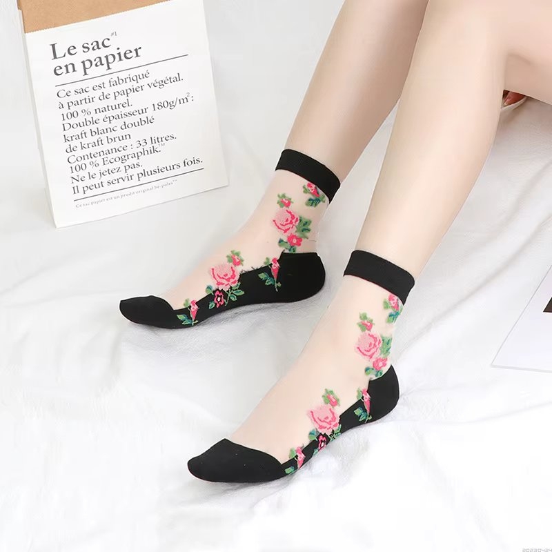 Sosete pentru dama, SS0154, model flori, Alb/Negru, marime universala