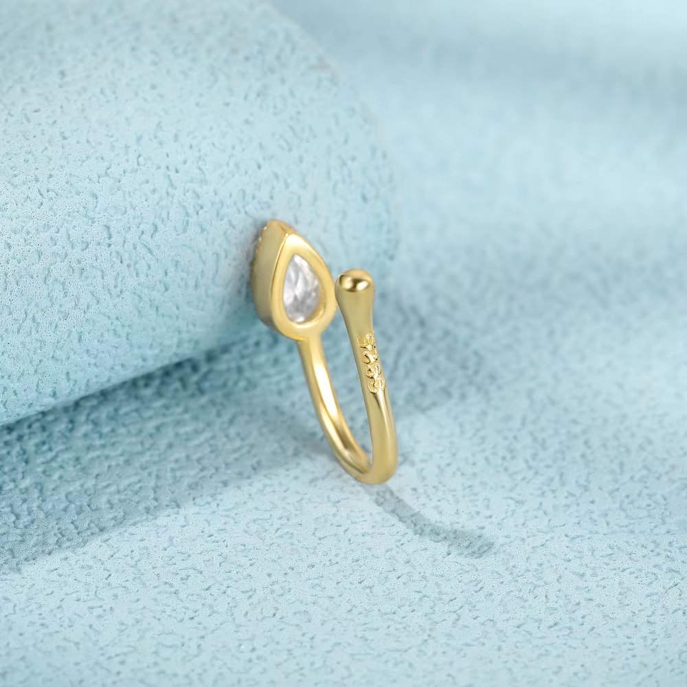 Cercel ear cuff argint 925, JW1672, model elegant, placat cu aur