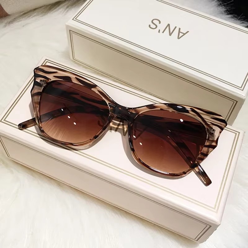 Ochelari de soare pentru femei, SG198, Animal print - 1 | YEO