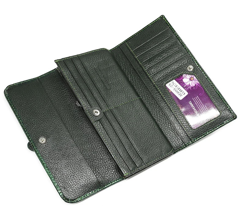 Portofel damă piele lăcuită, model croco, închidere cu clapetă, verde — imaginea 3