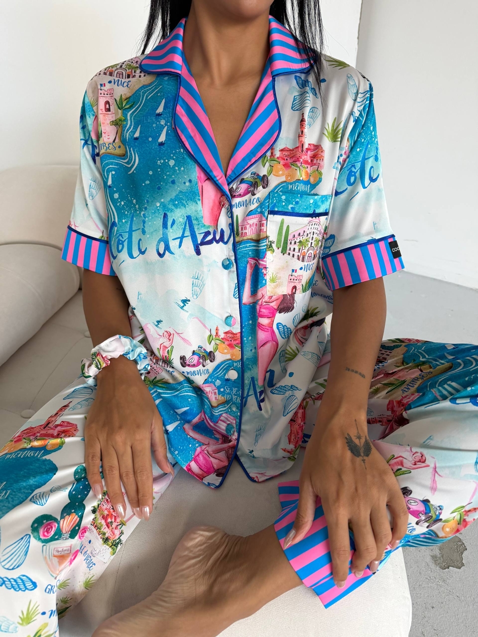 Set pijama dama din doua piese, cu nasturi – 2500383, Riviera Vibes - imagine 6