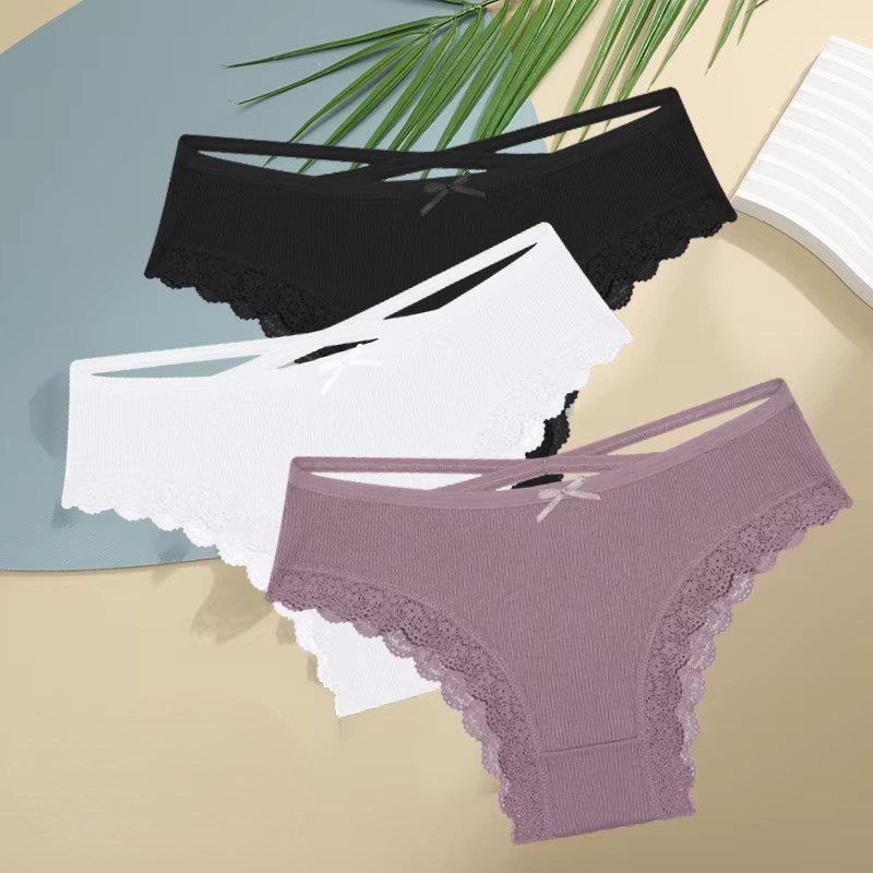 Set 3 perechi de chiloti pentru dama, CH095, Multicolor