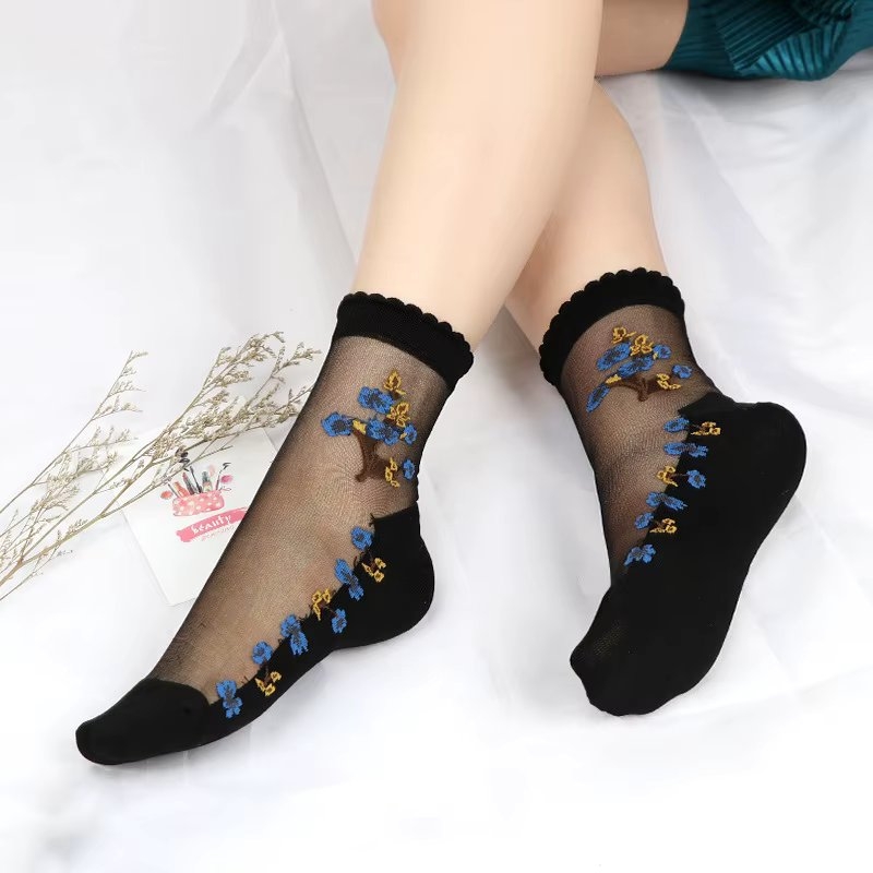 Sosete pentru dama, SS145, model flori, Negru, marime universala (35-39)