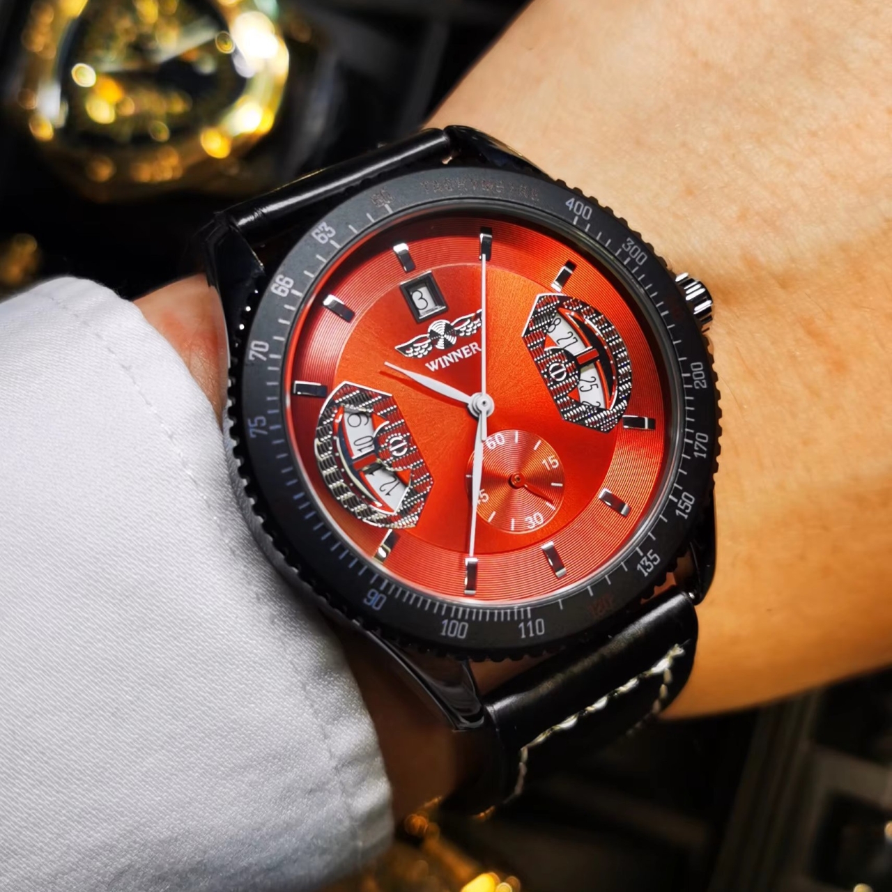 Ceas barbatesc Winner CS1753, automatic, piele naturala, negru, cadran rosu - 1 | YEO