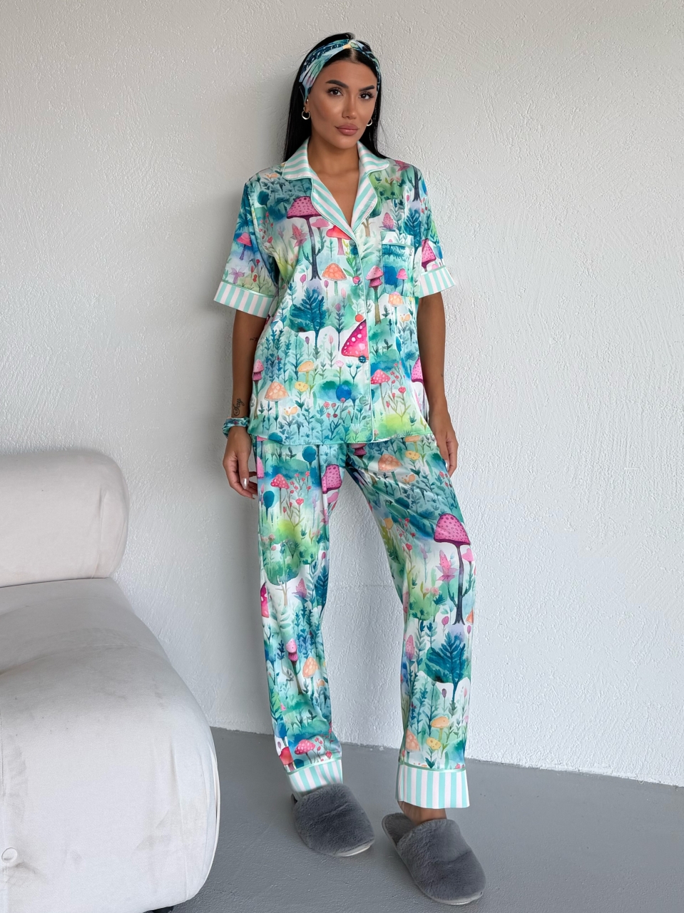 Set pijama dama din doua piese, cu nasturi – 2500379, Mushroom Garden - imagine 2