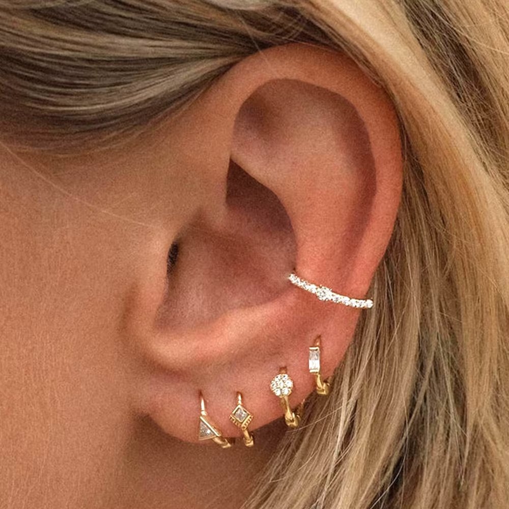 Cercel piercing ureche argint 925, JW1680, model elegant, placat cu aur