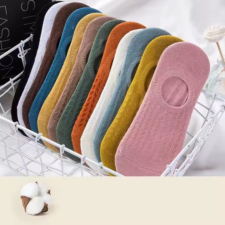 Set 5 perechi de sosete pentru dama, SS215, multicolor, marime universala (35-39)