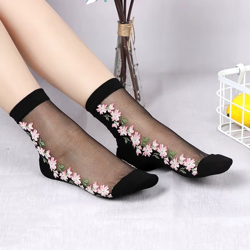 Sosete pentru dama, SS0161, model flori, Negru, marime universala