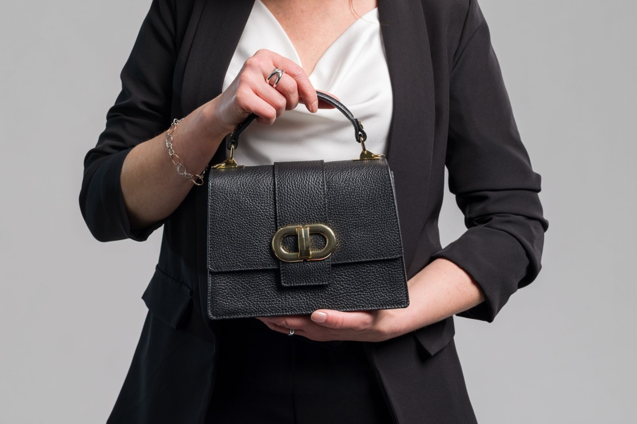 Geanta de dama, Diana GT3774, piele naturala, Negru - 1 | YEO