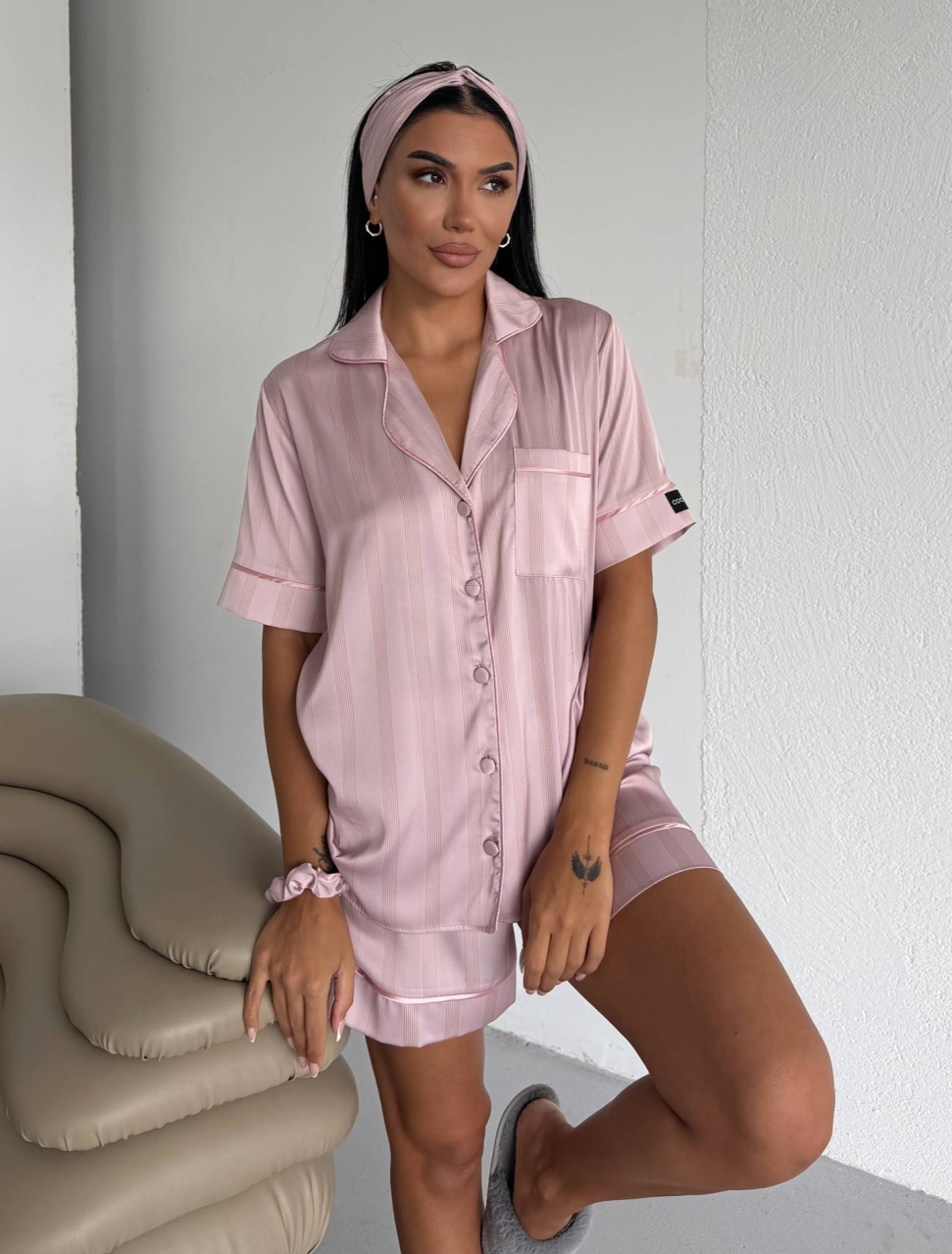 Set pijama dama din doua piese, cu nasturi – 2600041, Roz pudrat satinat